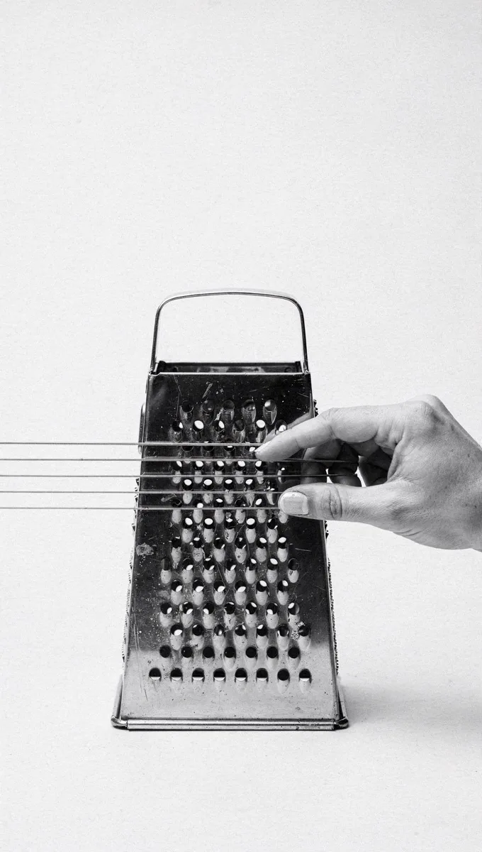 Rende gitar — yaratıcı düşünme kolajı